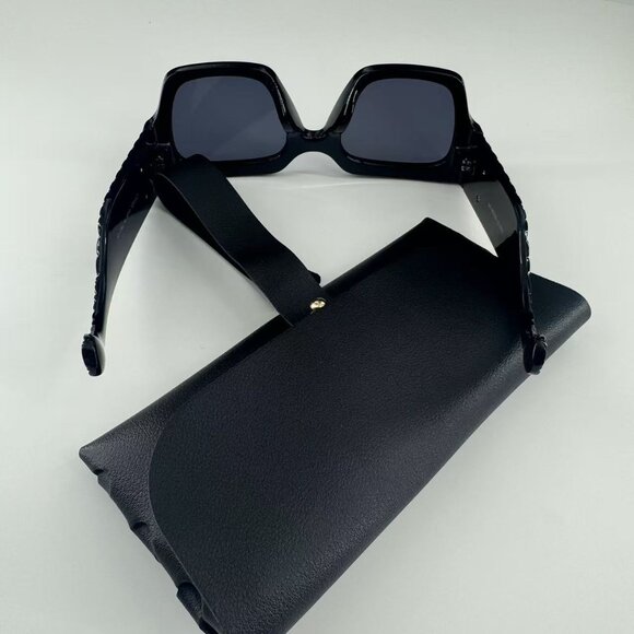 Chanel black glasses. - Picture 5 of 8